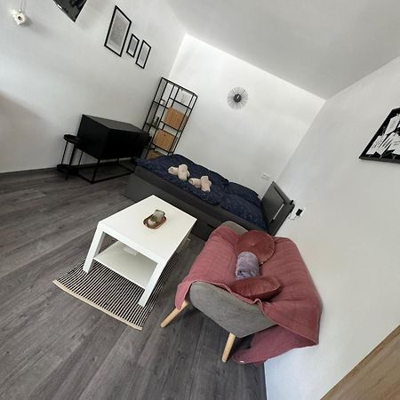Hobiti Apartman - Sam Rathschlag Exterior foto